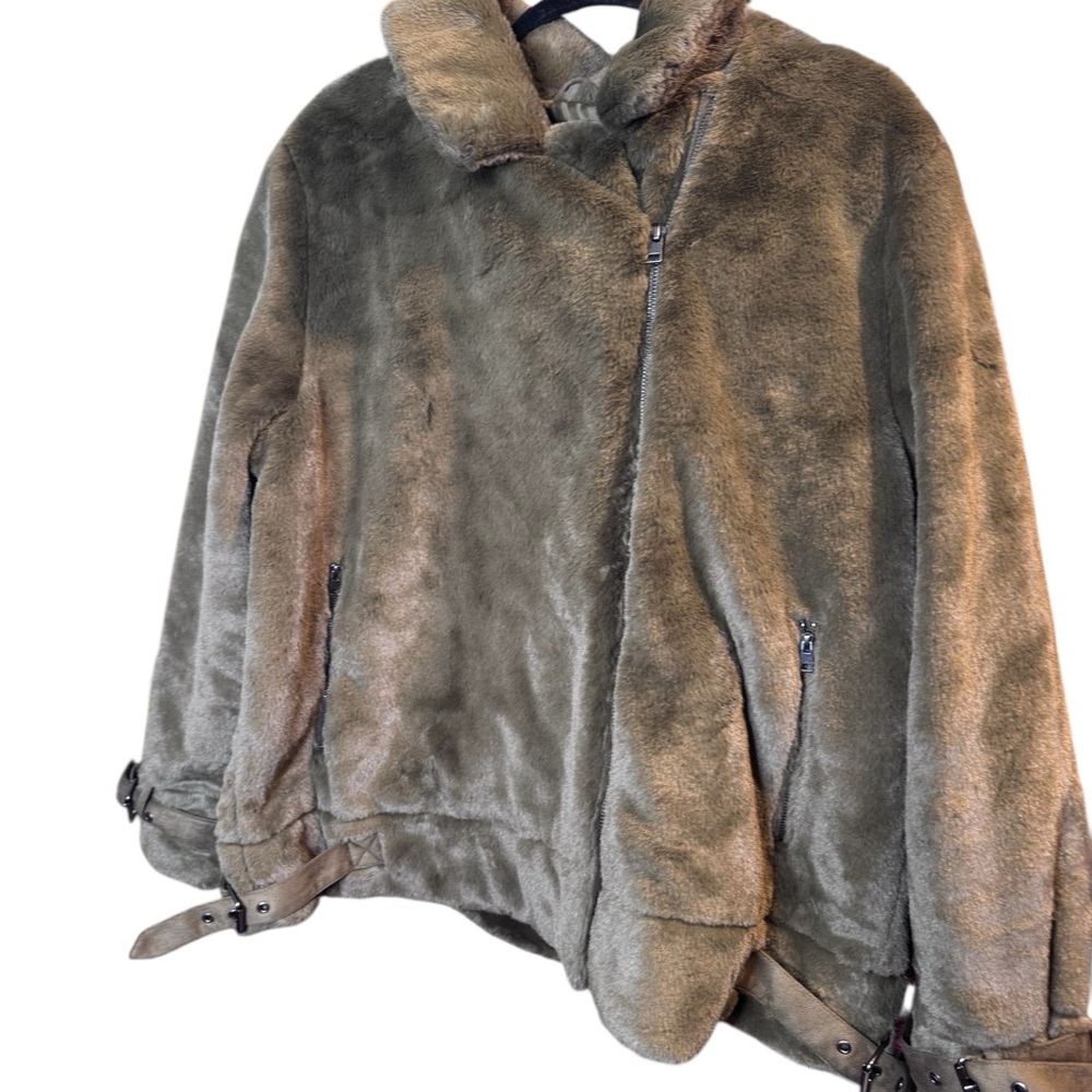 Cuddl Duds Olive Teddy Moto Jacket for Women XL baddie comfy faux fur NEW - Picture 2 of 10